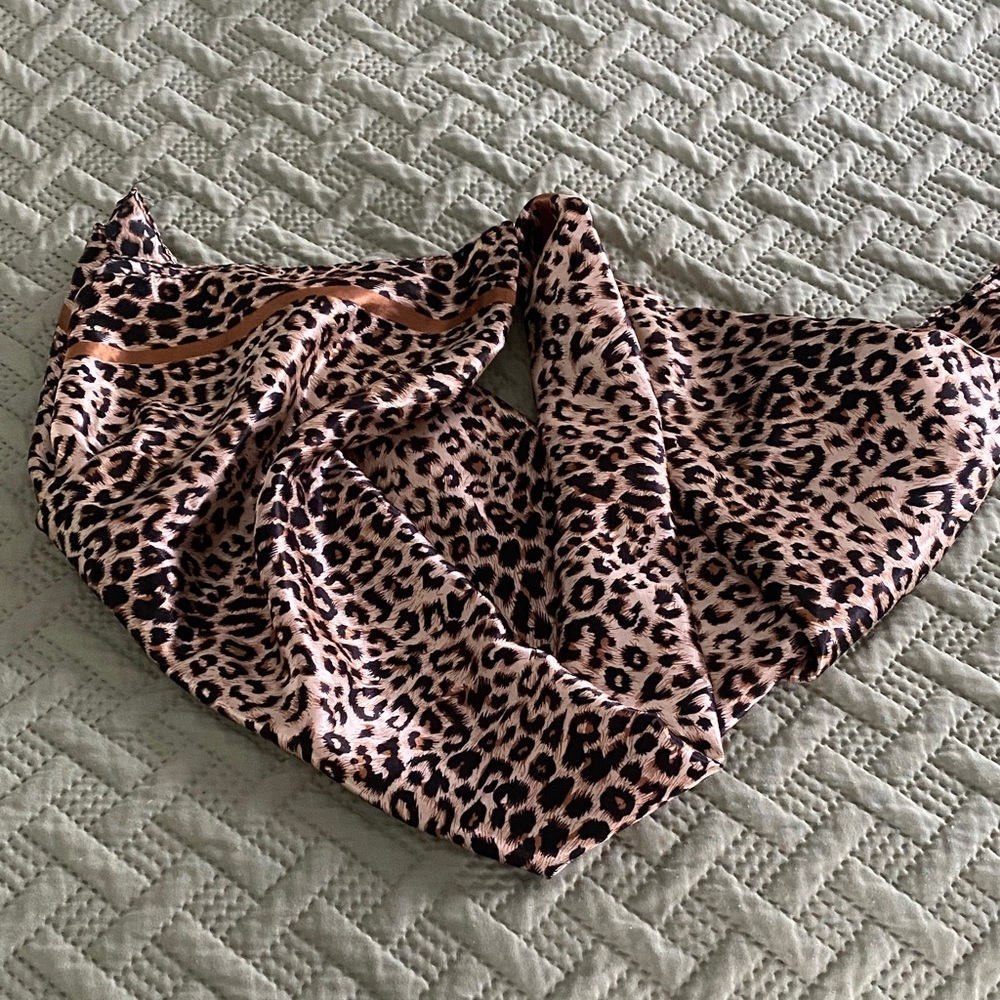 Leopard Print Satin Scarf - Pink and Black